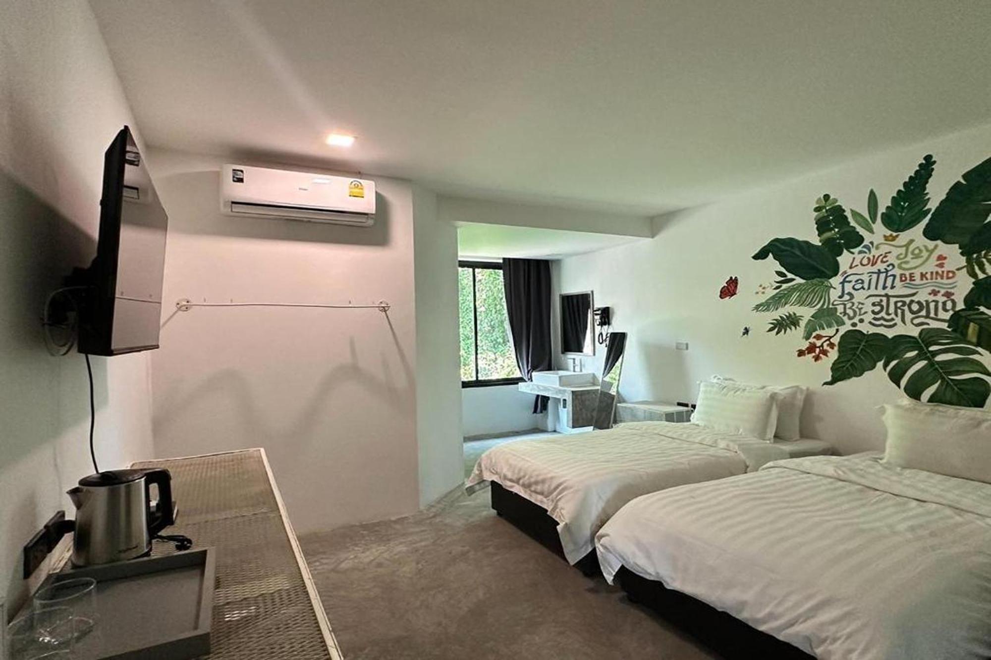 Bw Thai Art Style Apartment